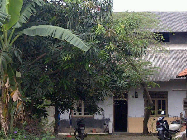 Dijual 3 Rumah Kontrakan LT/LB 400/150m Dekat Gerbang Tol Karawang Barat