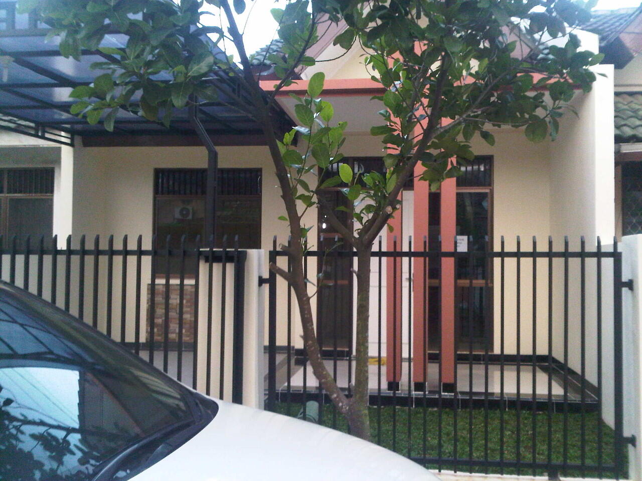 DIJUAL rumah di BSD sektor 12.5 Tangerang siap huni