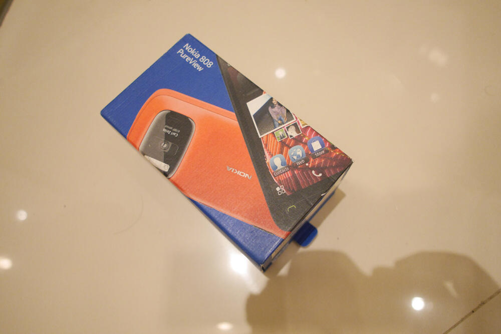 Nokia 808 Pureview White LNIB