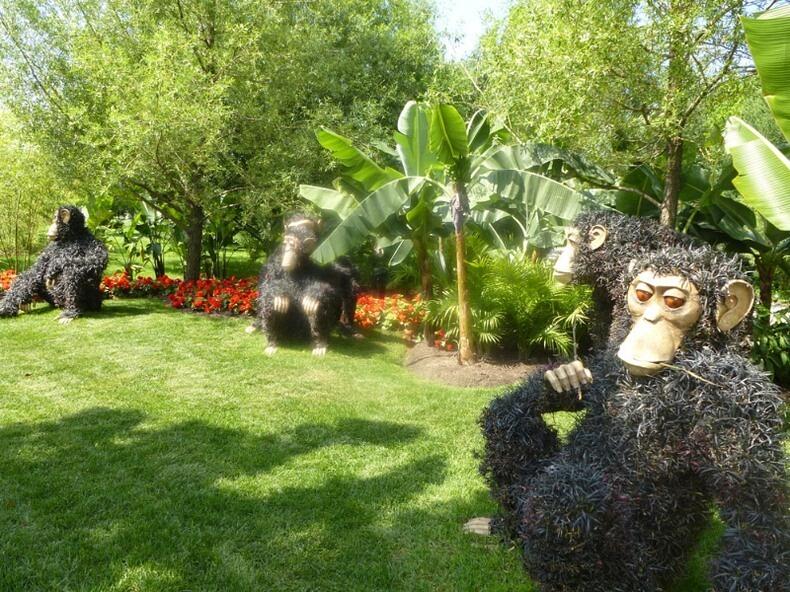 &#91;KEREN&#93; Indahnya Patung Raksasa Pada Pameran Mosaiculture 2013