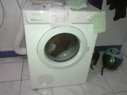 share bisnis laundry