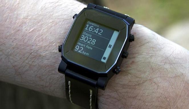 Jam Pintar Microsoft Pakai Aluminium Tembus Cahaya