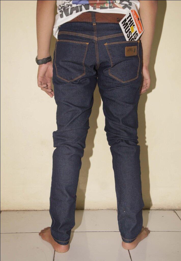 Terjual Jual Celana  Chino  KW Zara  Cheap Monday April77 