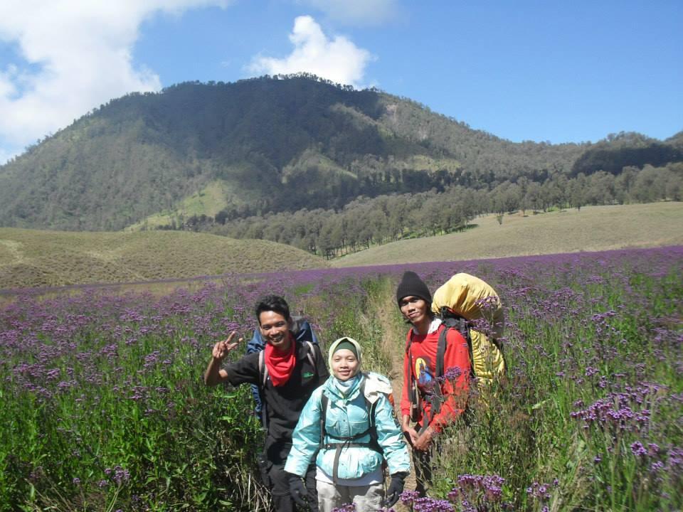 Perjalan ke Semeru + Kesurupan Warga Ranu Pani ( Makhluk Halus )