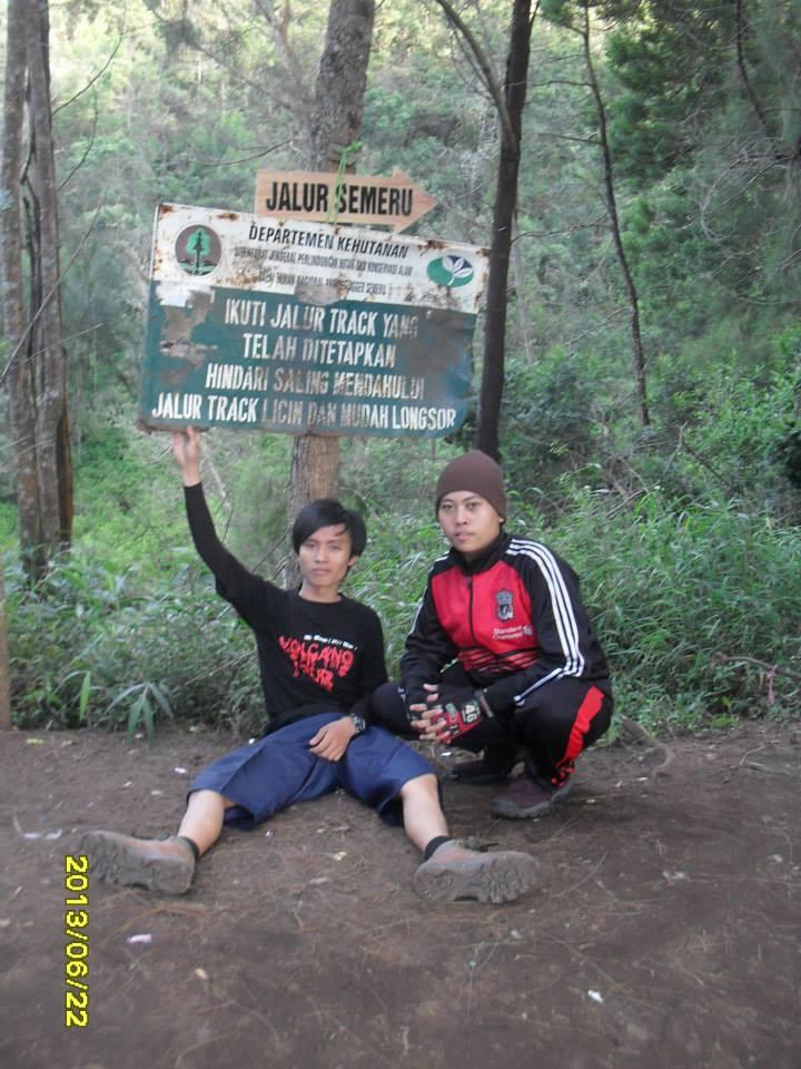 Perjalan ke Semeru + Kesurupan Warga Ranu Pani ( Makhluk Halus )