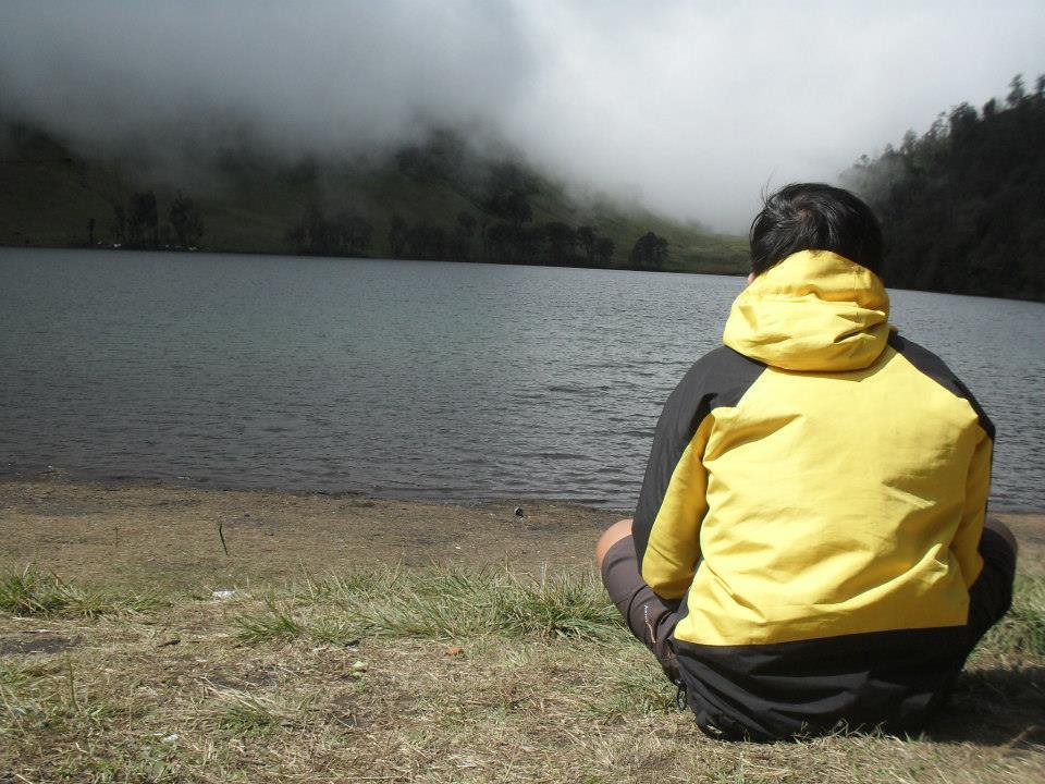 Perjalan ke Semeru + Kesurupan Warga Ranu Pani ( Makhluk Halus )