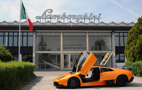 Jalan-Jalan Yuk Gan Ke Pabrik Lamborghini Di Italy