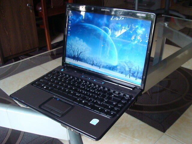 laptop compaq core2 duo cuma 1,8 masih mulus dan segel,netbook/notebook