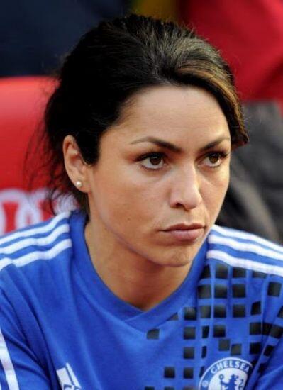 Mengenal Eva Carneiro, Sosok Paling Cantik Di Bangku Cadangan Chelsea
