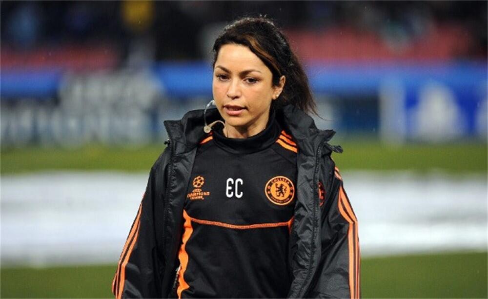 Mengenal Eva Carneiro, Sosok Paling Cantik Di Bangku Cadangan Chelsea