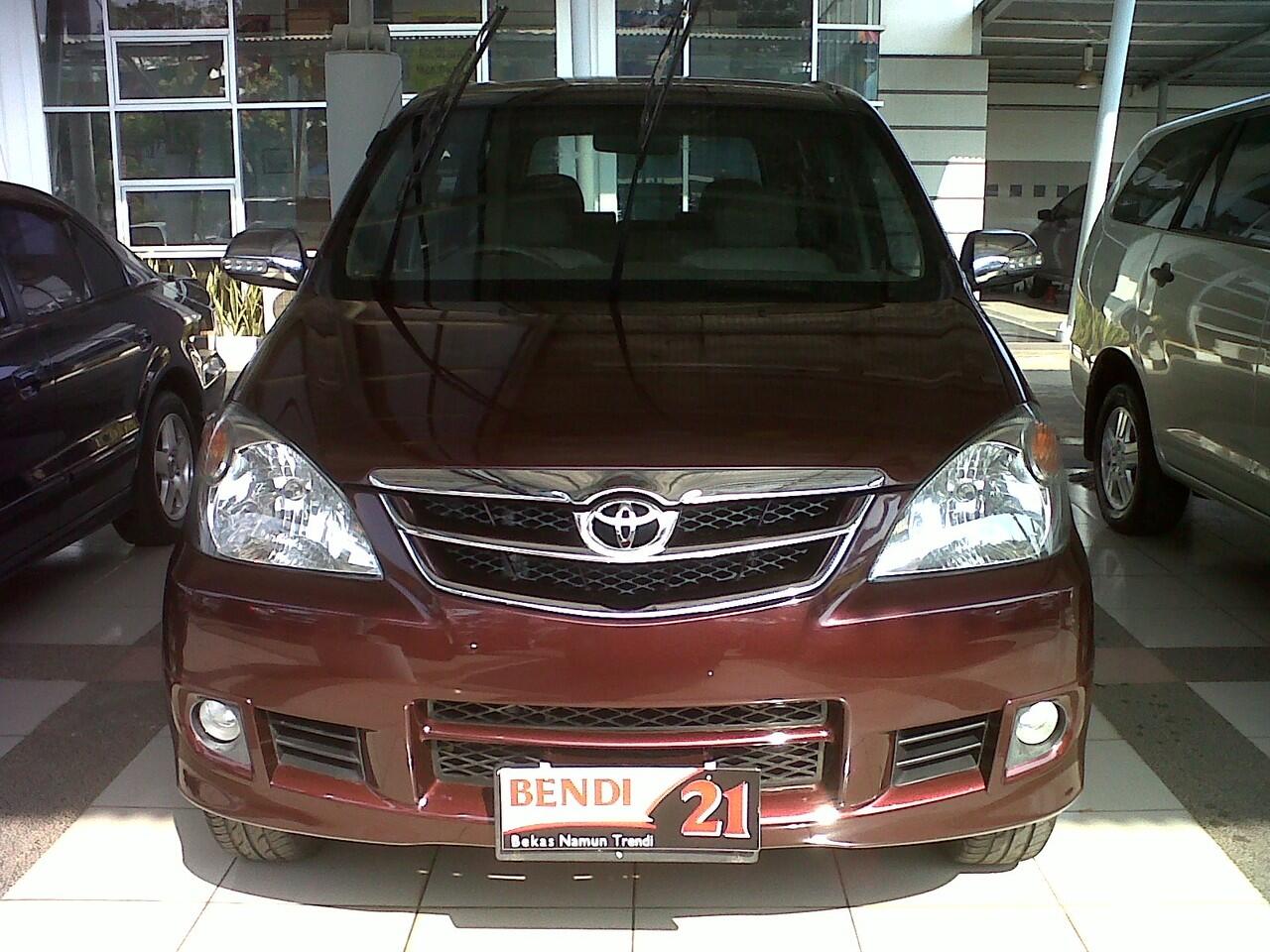 Terjual Toyota Avanza  G  manual tahun 2009  merah maroon 