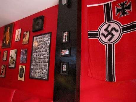 Kafe bernuansa Nazi di Bandung bikin gempar dunia