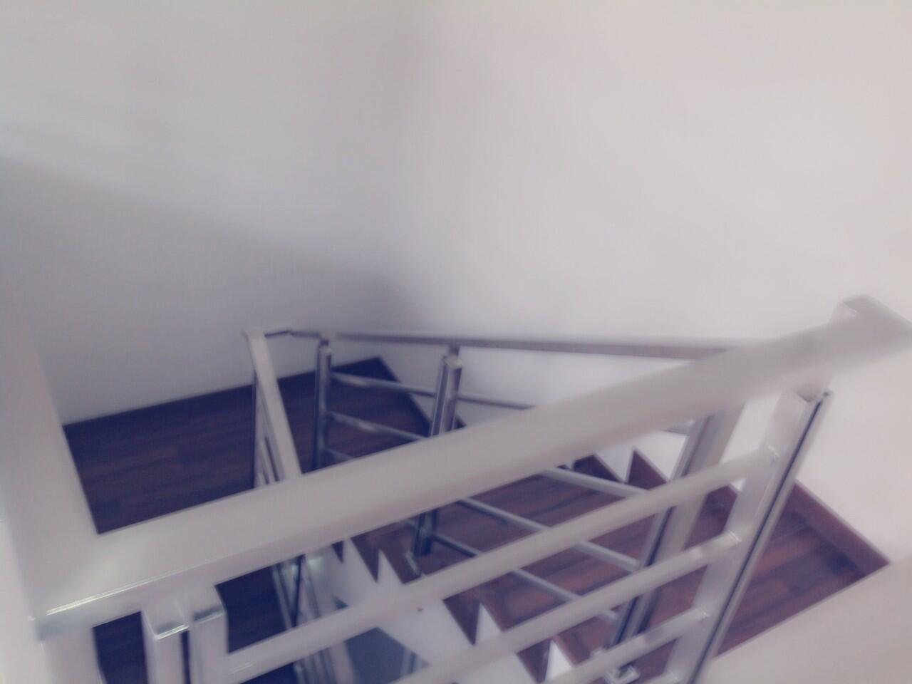 RUMAH MEWAH NEW SIAP HUNI DI SEKTOR 9