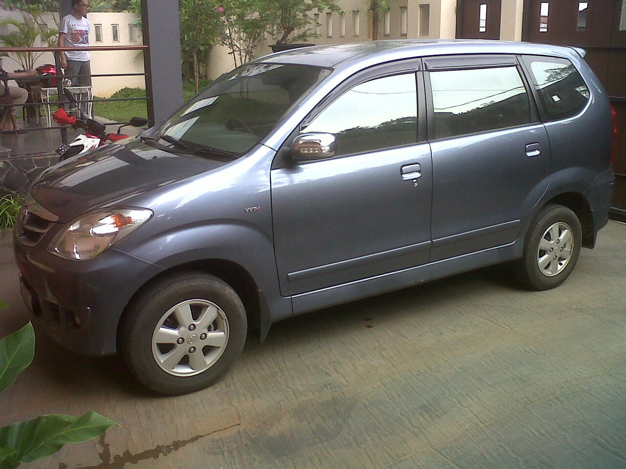Terjual DIJUAL Mobil TOYOTA AVANZA Tipe G Tahun 2011 