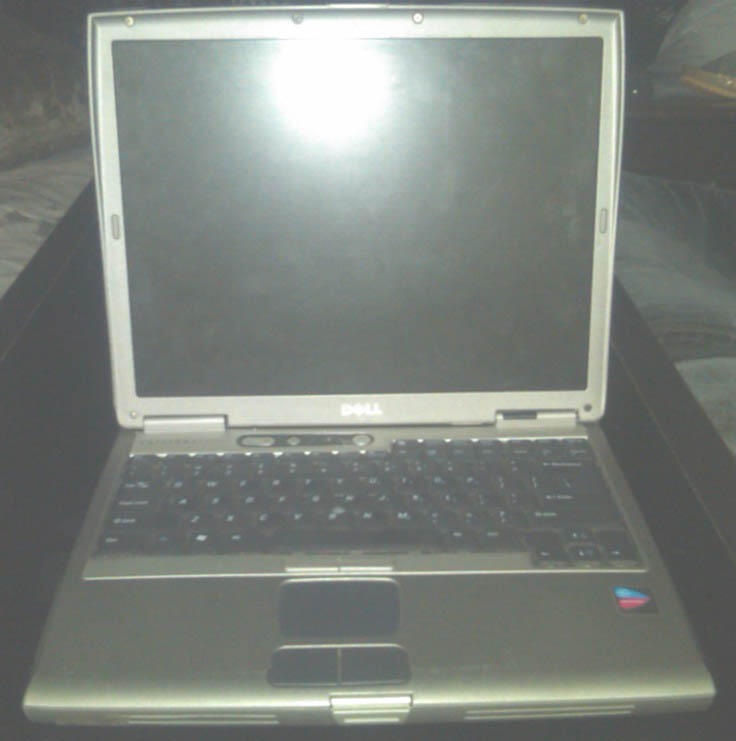 NOTEBOOK / LAPTOP DELL LATITUDE D600 (CENTRINO)