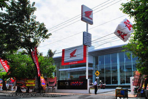 Astra Motor Center Semarang Terbesar di Indonesia