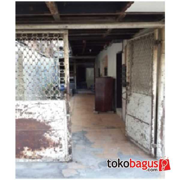Rumah di kebon jeruk JC