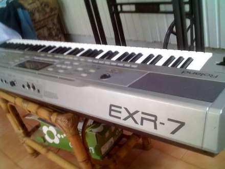 keyboard roland exr-7