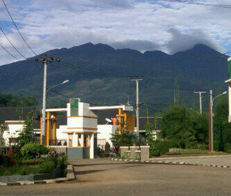Rumah SIAP HUNI FULL RENOVASI Type 60/120, VIEW GUNUNG SALAK,