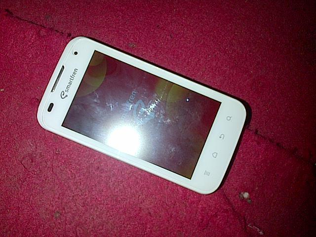Smartfren andromax i