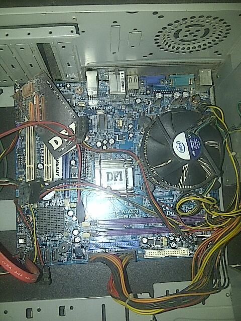 boad intel DFI+dualcore+fan 350k