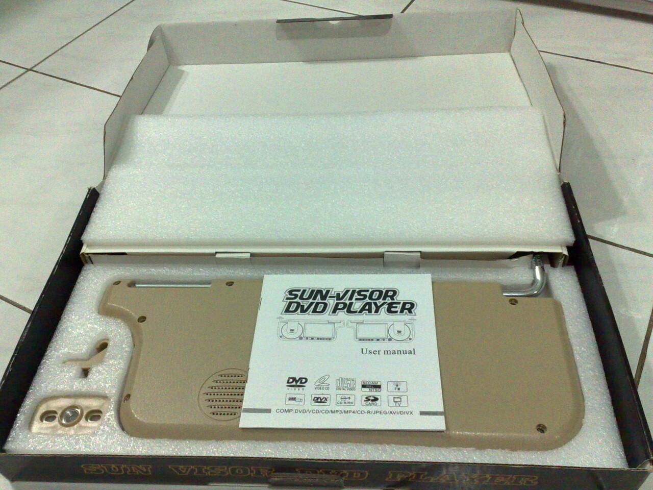 SUN VISOR DVD Player