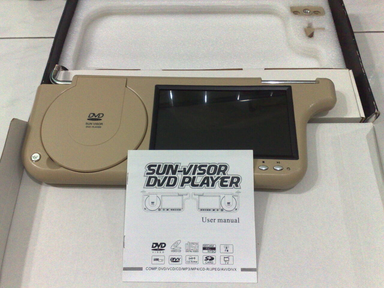 SUN VISOR DVD Player