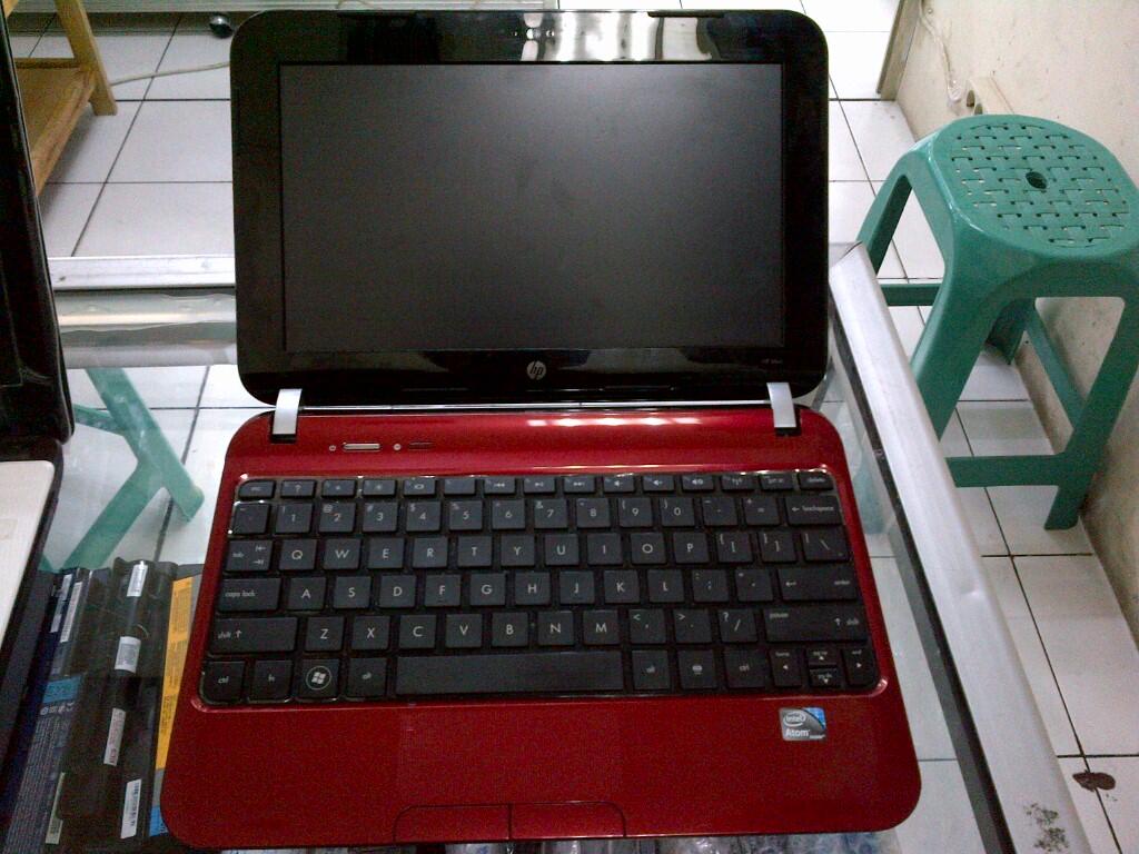 Netbook HP Mini 110 RED Intel Atom Dual Core N2600 2GB 320GB 10" Mulus banget