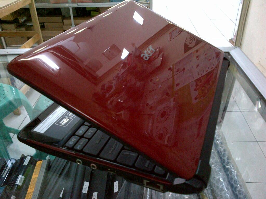 Netbook Acer One AO532h Intel atom N450 1GB 160GB 10" mulus bagus segel