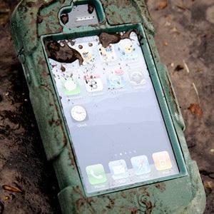 Griffin Survivor Armored case Buat Iphone 4