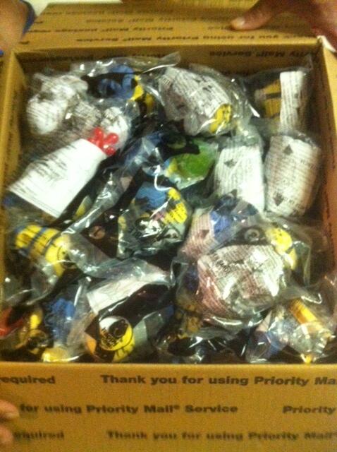 == WTS MINION HAPPY MEAL McD USA Version LIMITED !! ==