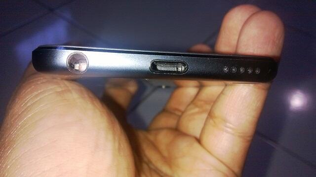 Koleksi Pribadi : Ipod Touch 5th Gen 32 Gb Black Slate...Mulusss!