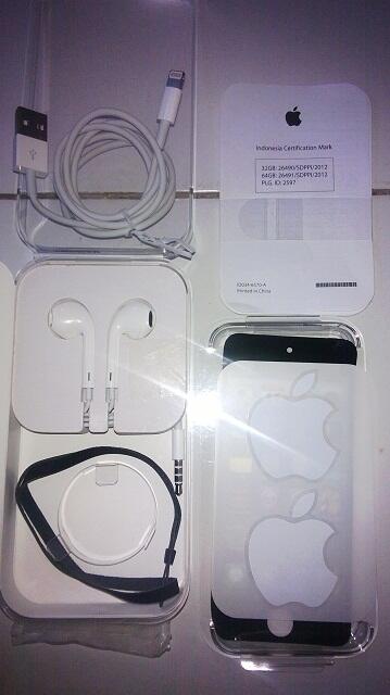 Koleksi Pribadi : Ipod Touch 5th Gen 32 Gb Black Slate...Mulusss!