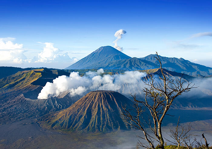 Perjalan ke Semeru + Kesurupan Warga Ranu Pani ( Makhluk Halus )