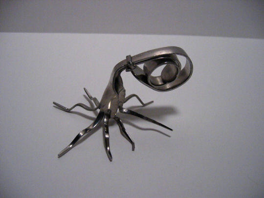 Karya Unik dari Sendok Garpu