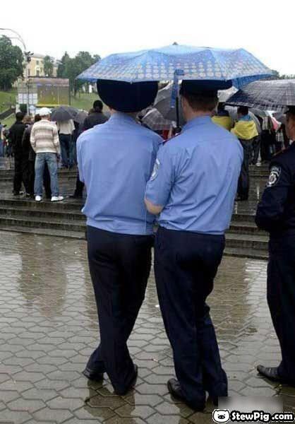 Gambar Aksi Polisi-polisi yang Gokil (ngakak deh di jamin mas)