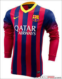 Menurut agan, bagusan jersey Real Madrid Longsleve ata Jersey Barca Longsleve?