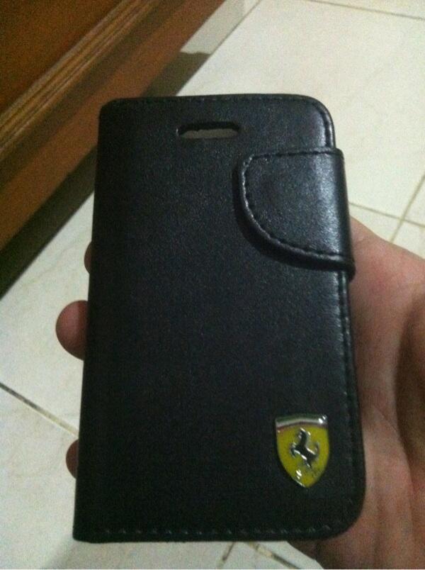 Flip cover or wallet case iphone 4g or 4s ferrari