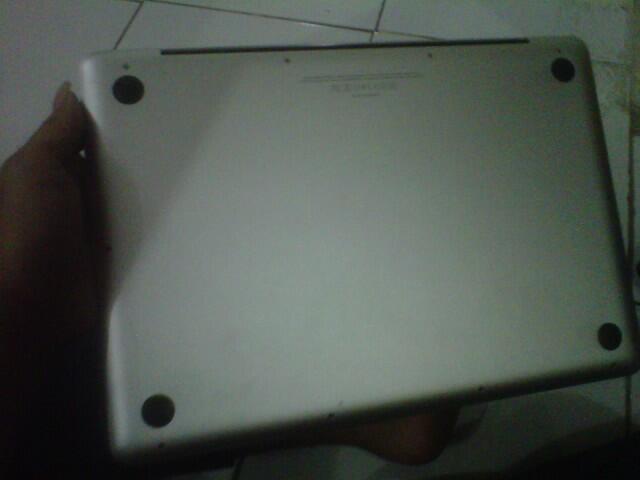 MACBOOK PRO 8.1 CORE i5 MANTAP....... TERMURAh SEKASKUS RAYA....