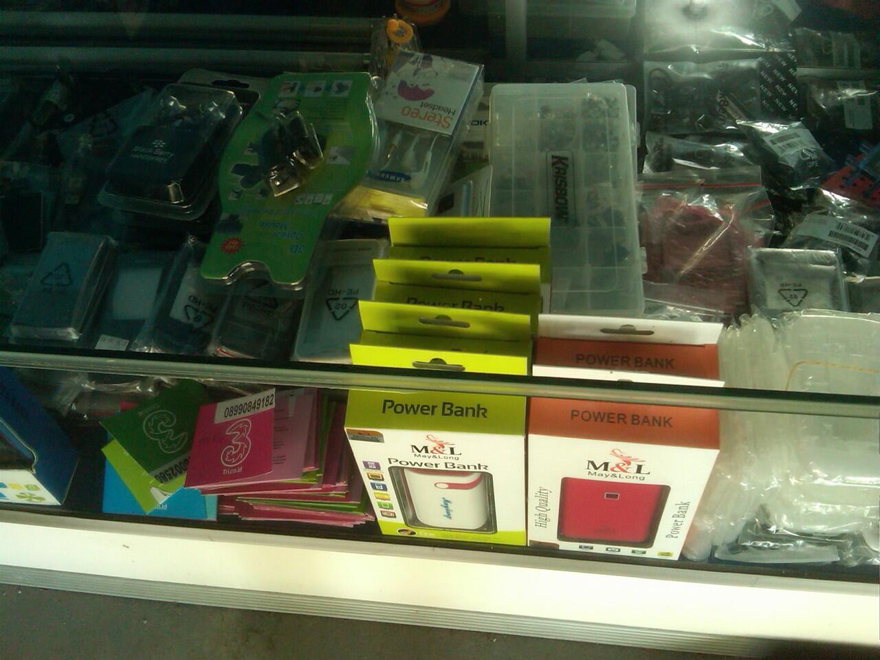 Grosir Aksesoris dan Sparepart HP( LCD, Flexible, Casing Fullset, IC, Battery)