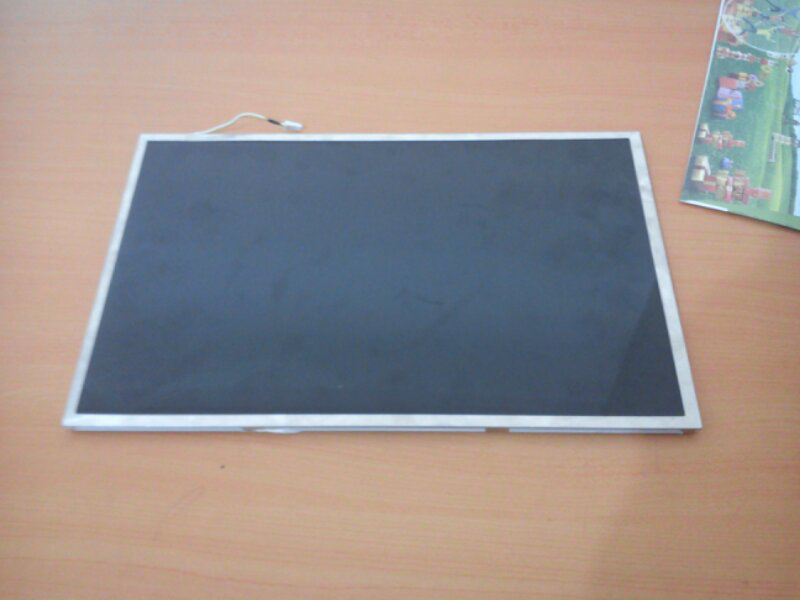 mau share para agan sekalian, bagian lcd laptop