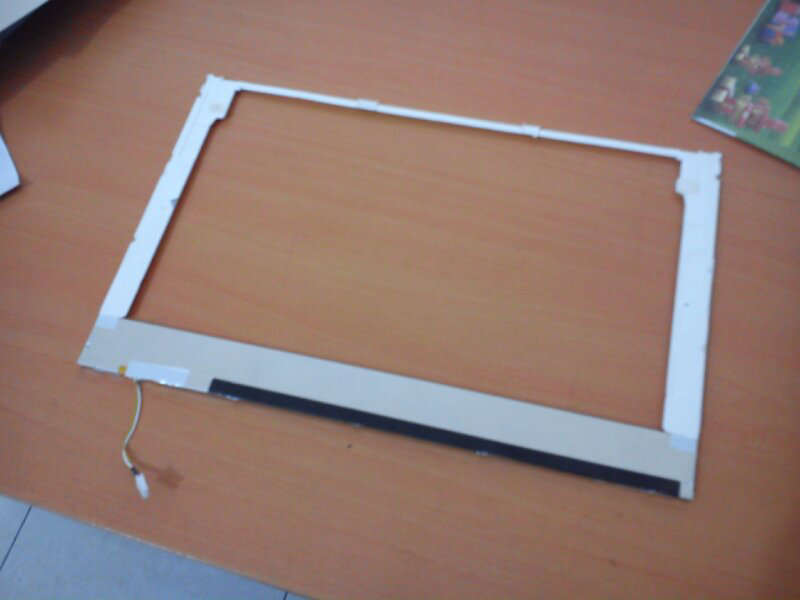 mau share para agan sekalian, bagian lcd laptop