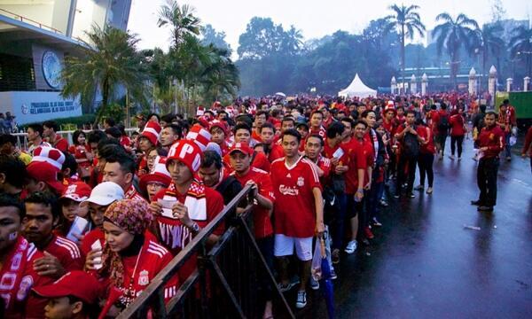 Foto-foto kedatangan Liverpool ke Indonesia 