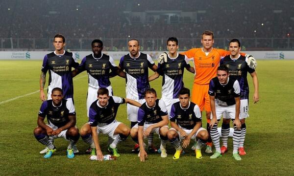 Foto-foto kedatangan Liverpool ke Indonesia 