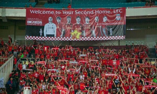 Foto-foto kedatangan Liverpool ke Indonesia 