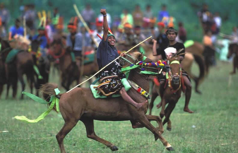 Pulau Indah Yang Tersembunyi Di Sumba, NTT