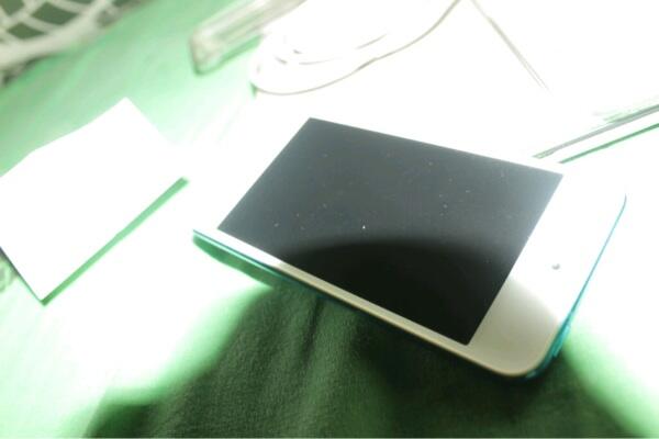 IPOD TOUCH 5 32GB NO DENT NO HARGA BERSAING