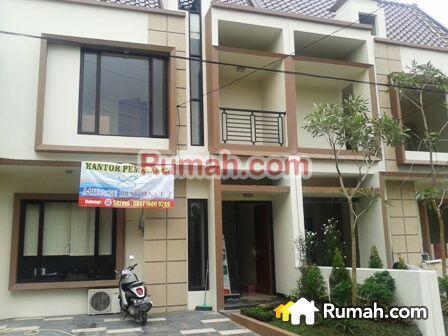 Jual Rumah di Bintaro, Ada Telkom dan Keamanan 24 Jam!