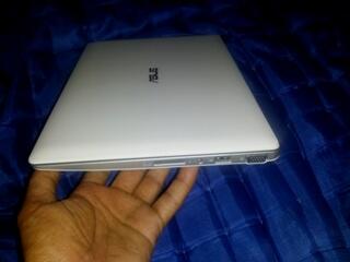 Asus UltraBook X201 Tipis Setipis Harganya.