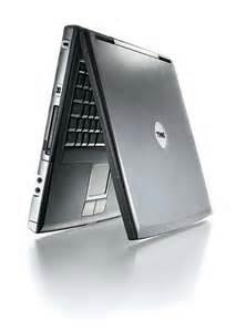 DELL LATITUDE D520 CELERON DUAL CORE RAM 1GB HDD 60GB BODY 90%